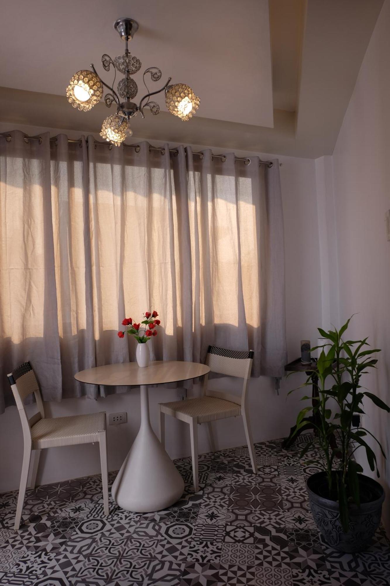 Casa Dee Leticia Bed & Breakfast Sibalom Dış mekan fotoğraf